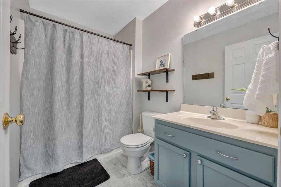 440 Chelsea Loop, photo 18 of 37