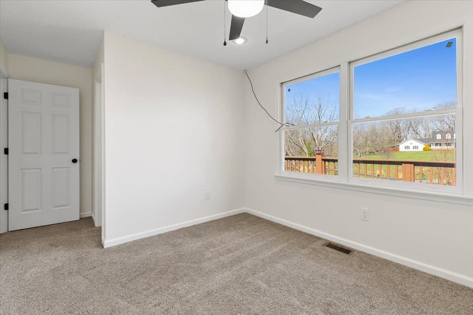 4660 Blue Heron Drive, photo 21 of 40