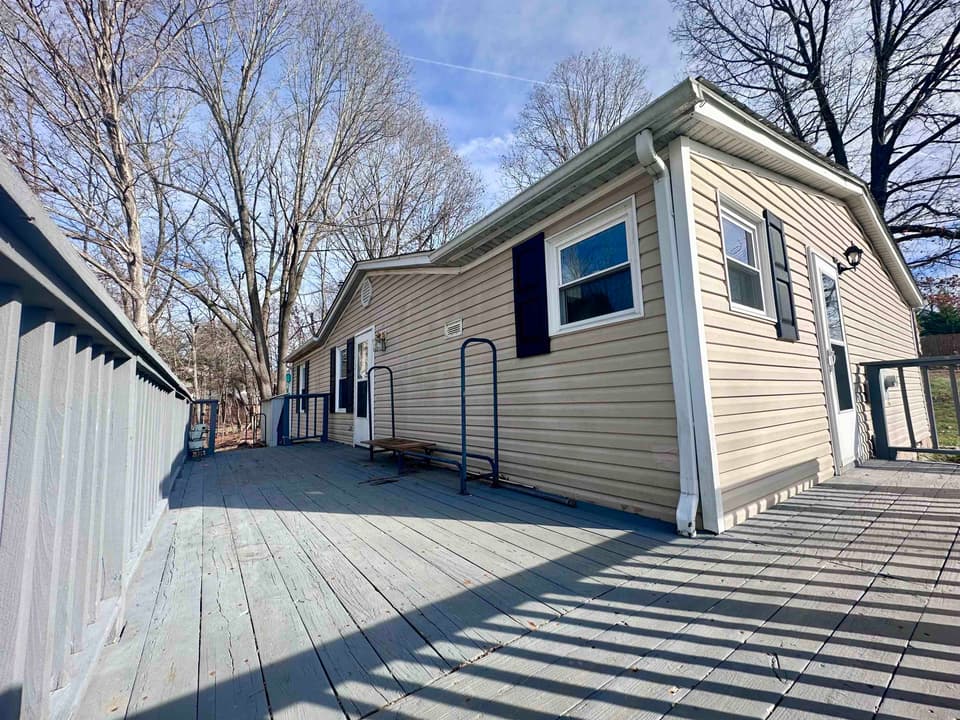 505 North Drive, photo 6 of 23