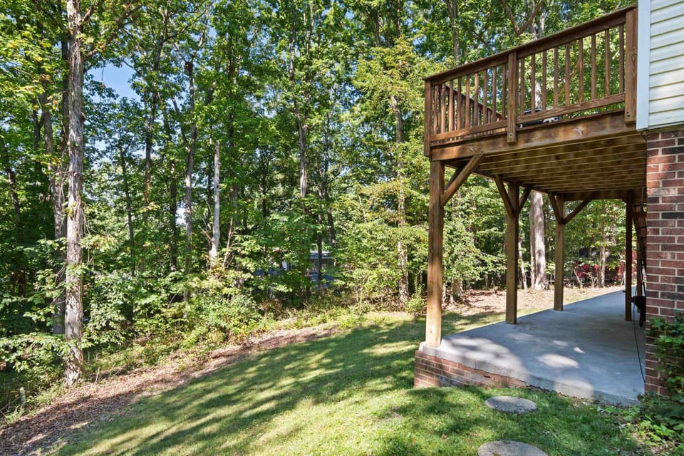 415 Tomahawk Drive, photo 36 of 40