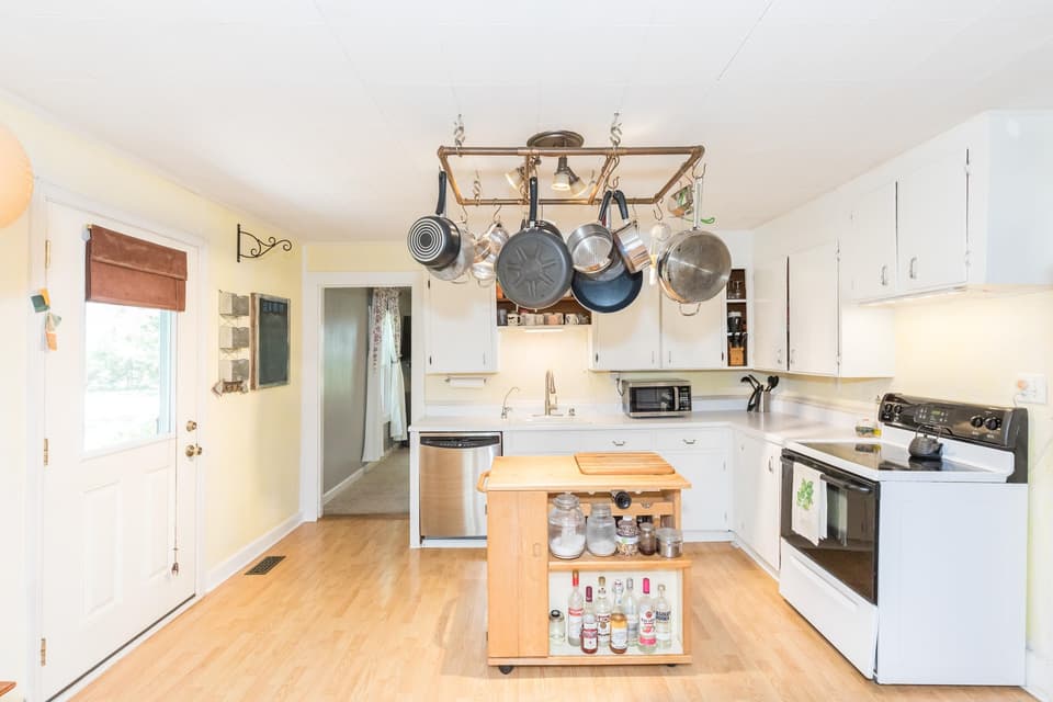 1055 Murray Street, photo 21 of 40