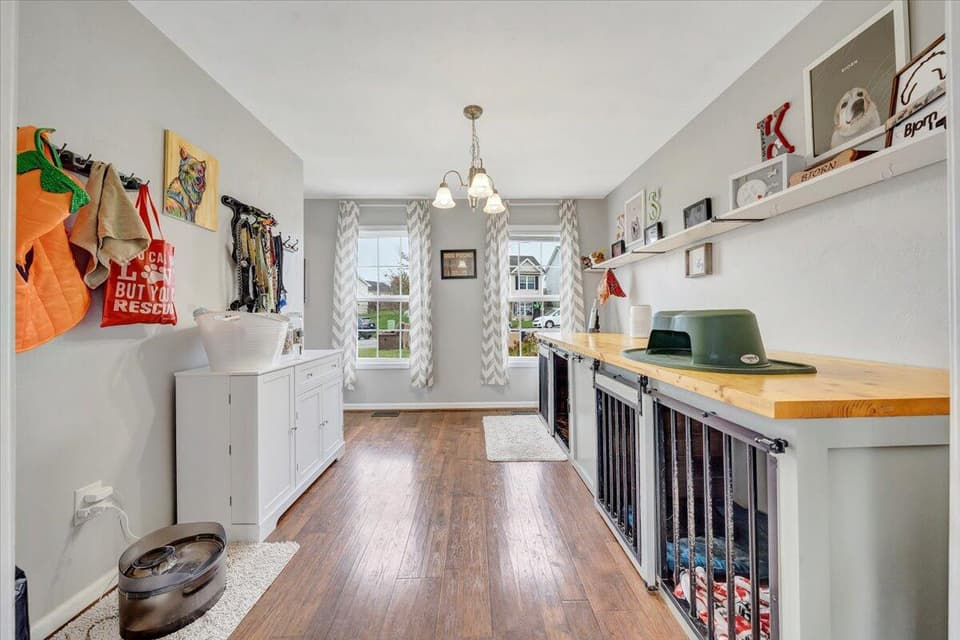 350 Chelsea Loop, photo 14 of 37