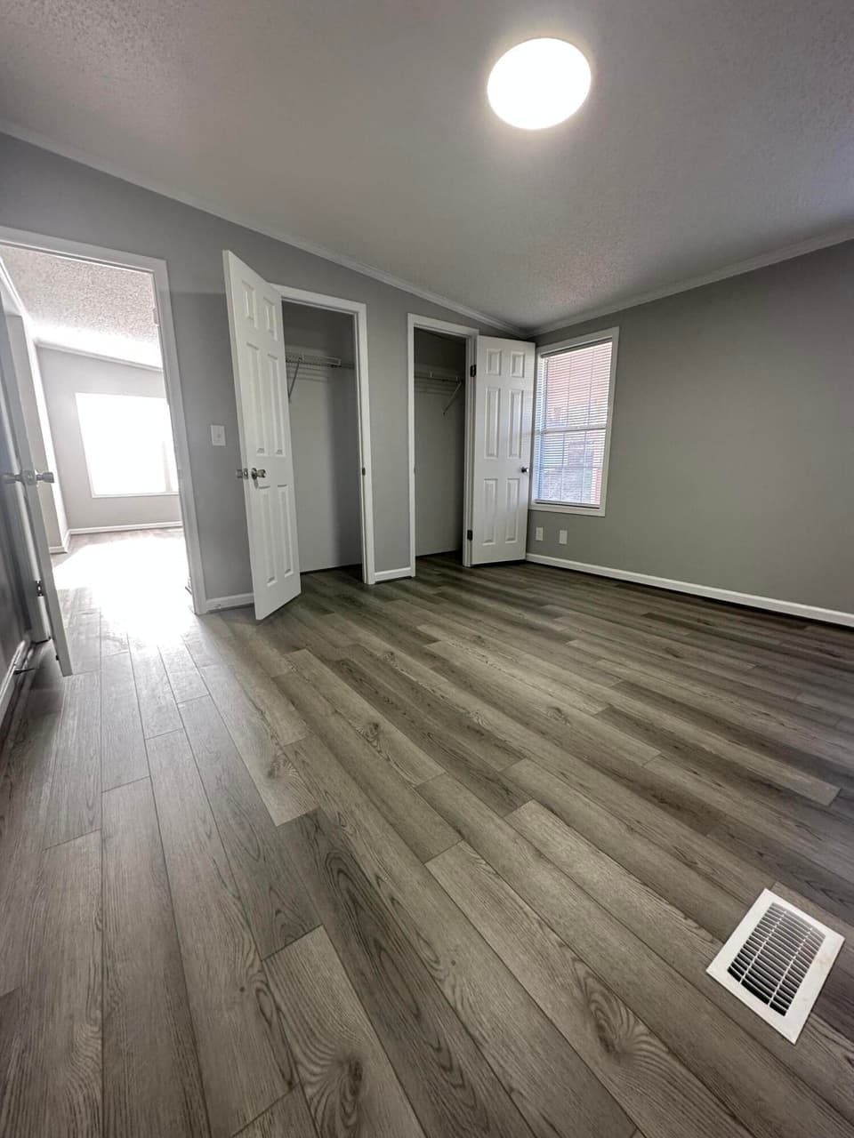 240 Epperly Dr, photo 21 of 29