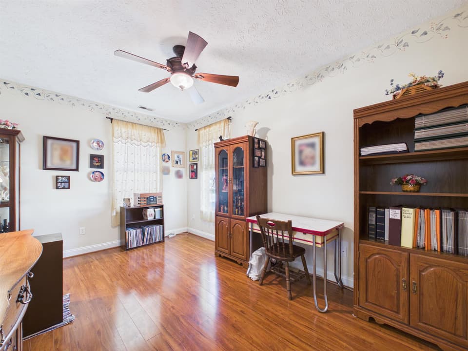 133 E Patriot Way NW Unit 172, photo 18 of 32