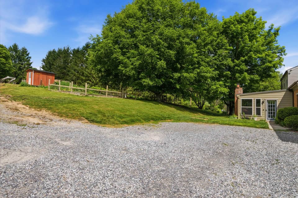 4299 Piney Woods Road, photo 28 of 40