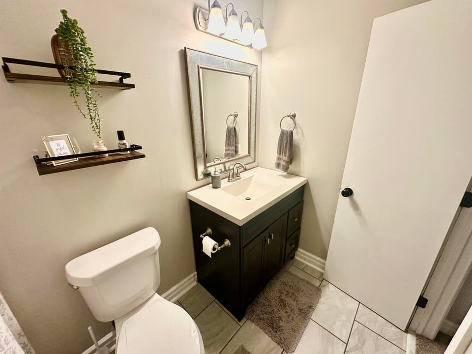 390 Warren Street, photo 29 of 40