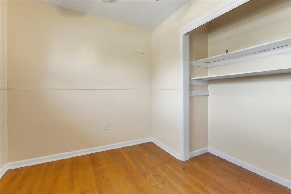 110 Rosehill Drive, photo 31 of 40