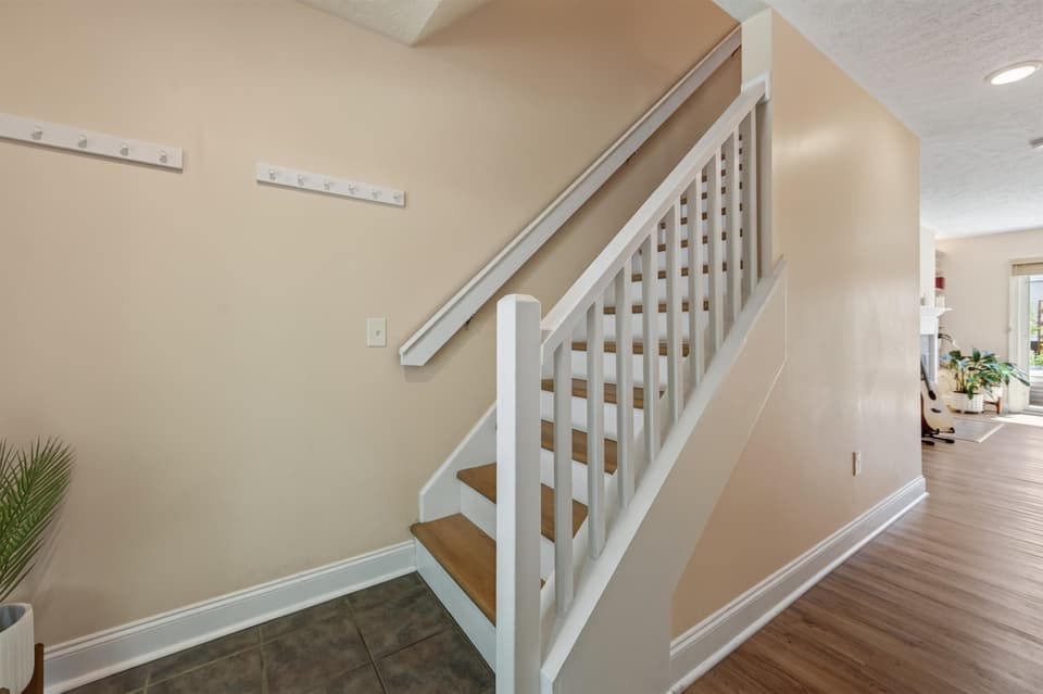 230 Silver Leaf Drive, photo 37 of 40