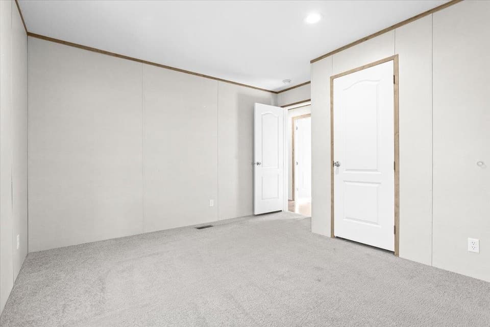 970 Ridgeway Drive, photo 27 of 34