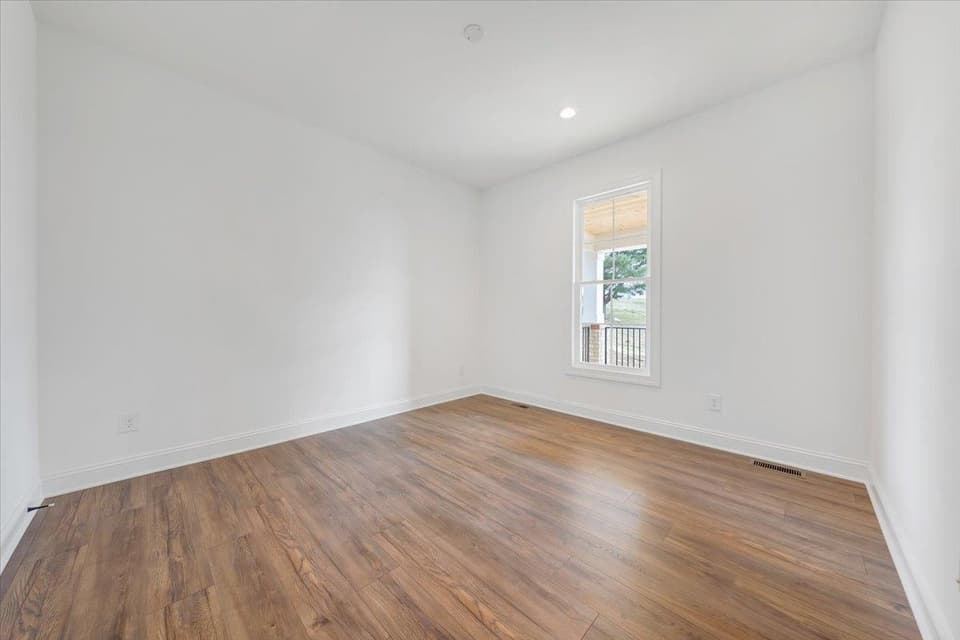 1027 Round Meadow Drive, photo 20 of 40