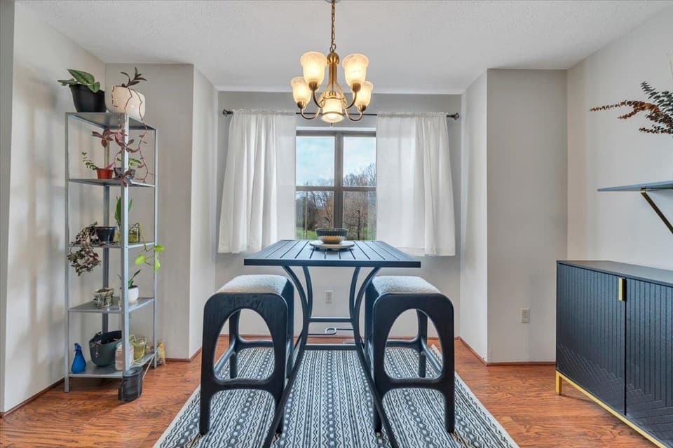 2615 Glade Drive SE, photo 14 of 35