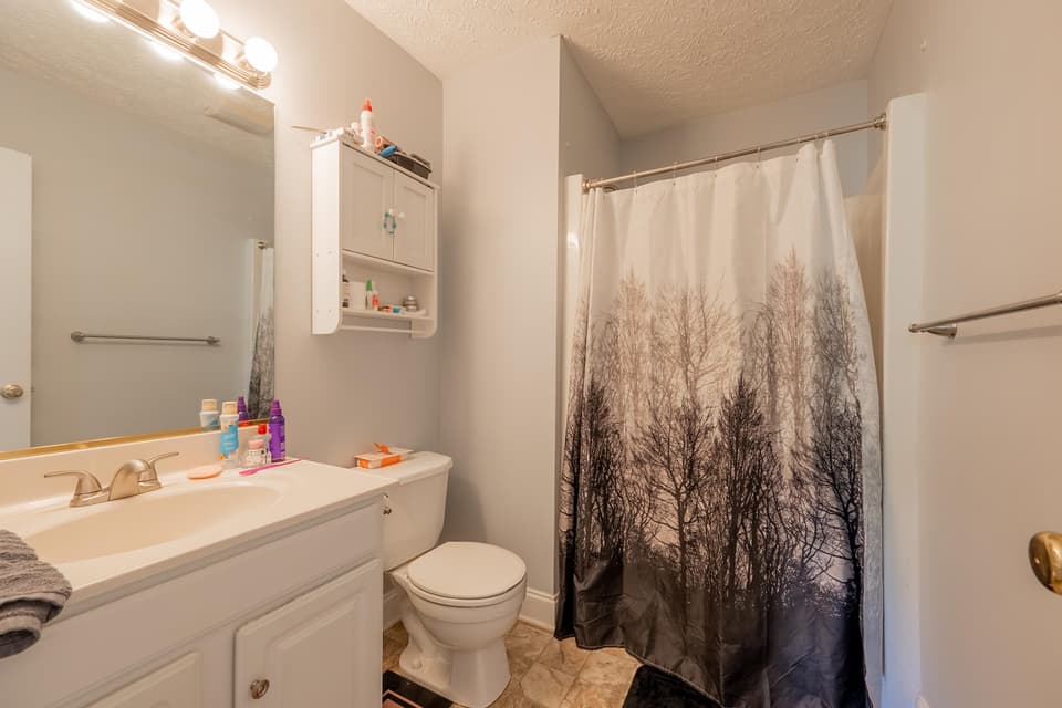405 Silver Leaf Drive, photo 29 of 36