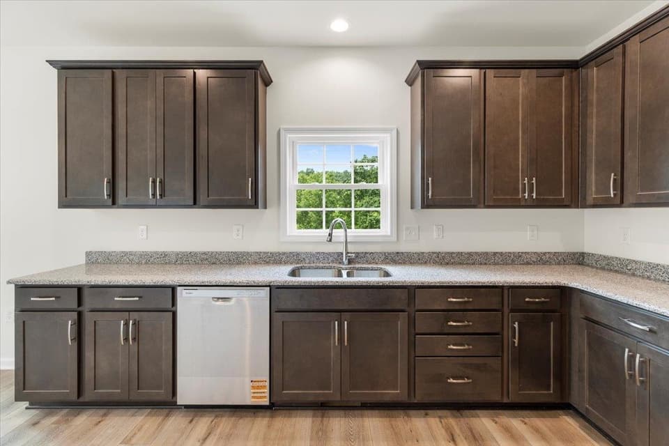 1491 Walnut Ridge Road, photo 16 of 40