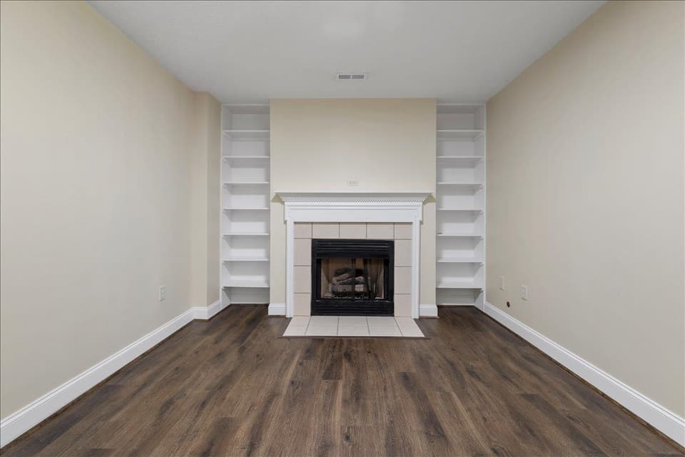 1215 Orange Leaf Court, photo 11 of 40