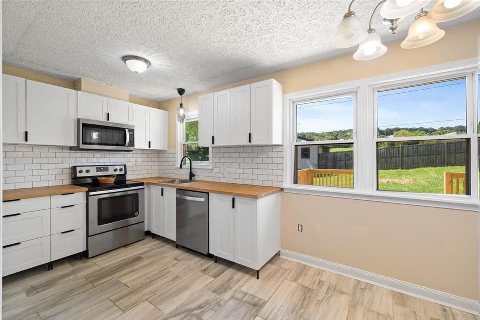 3086 Mud Pike Road, photo 6 of 25