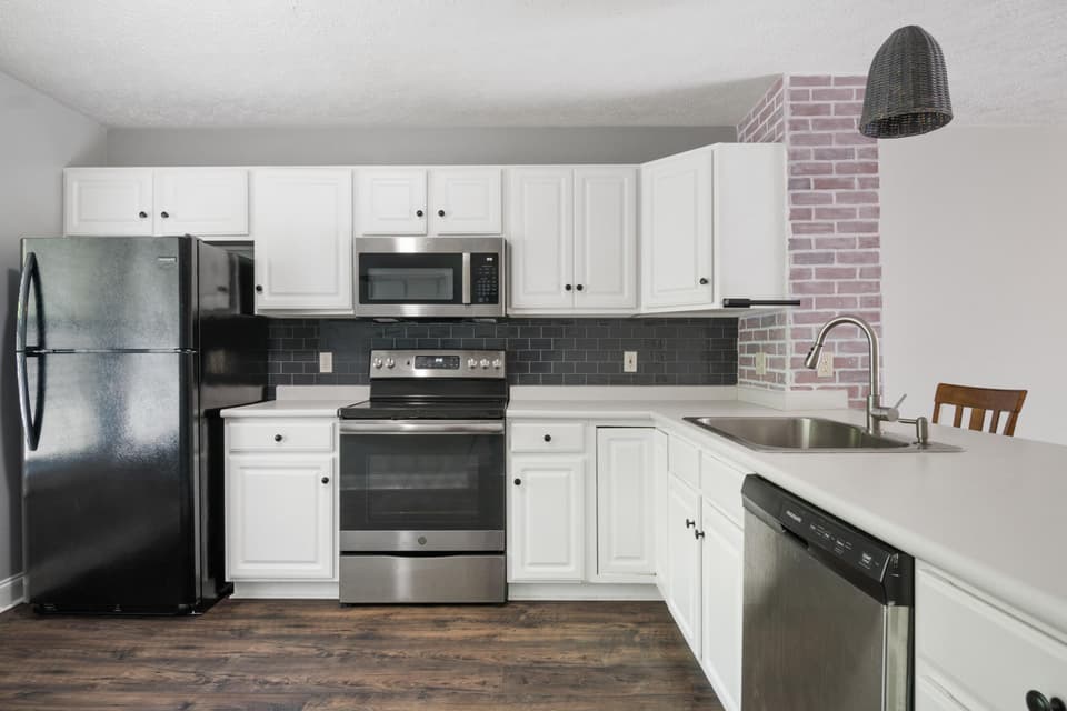 165 Willow Oak Drive, photo 6 of 26
