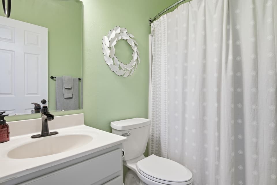310 Windsor Drive, photo 30 of 40