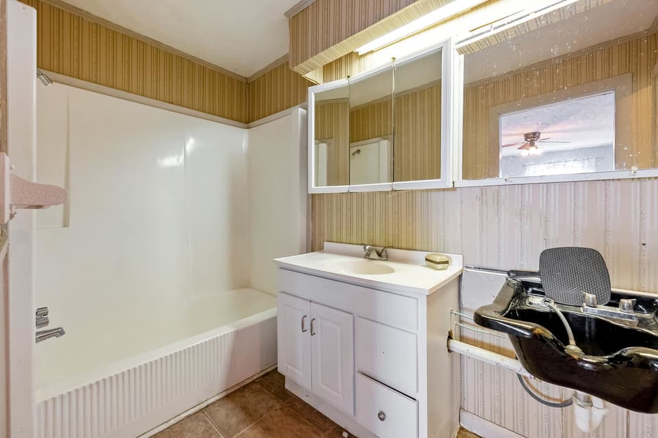 575 Stafford Drive, photo 30 of 40