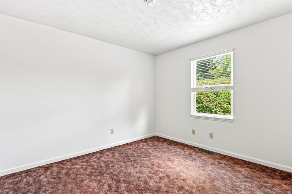 111 Hagan Street NE, photo 31 of 40