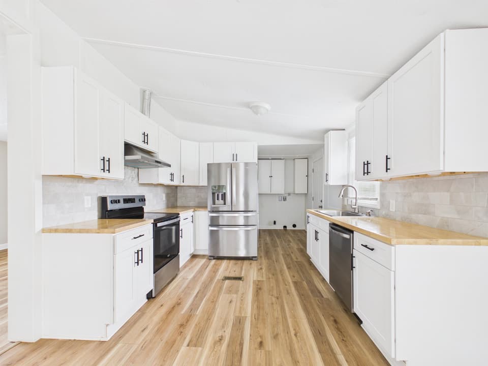 1030 Church Street NE, photo 8 of 32