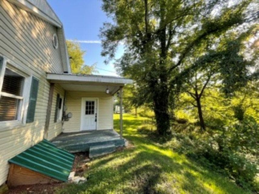 1040 Long Street, photo 10 of 21