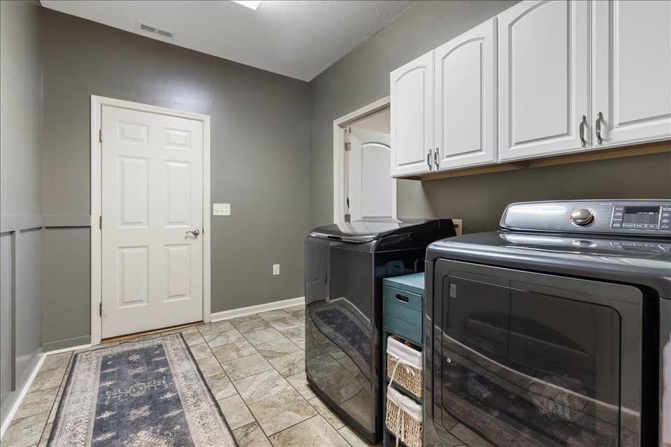 325 Colin Reid Pass NW, photo 9 of 40