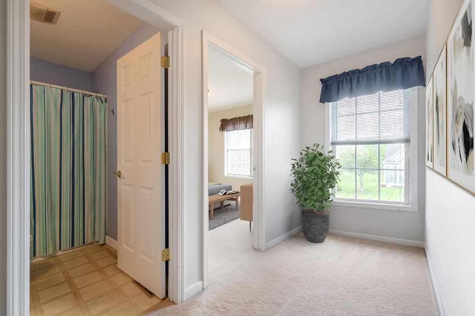300 Meadow Drive, photo 34 of 40