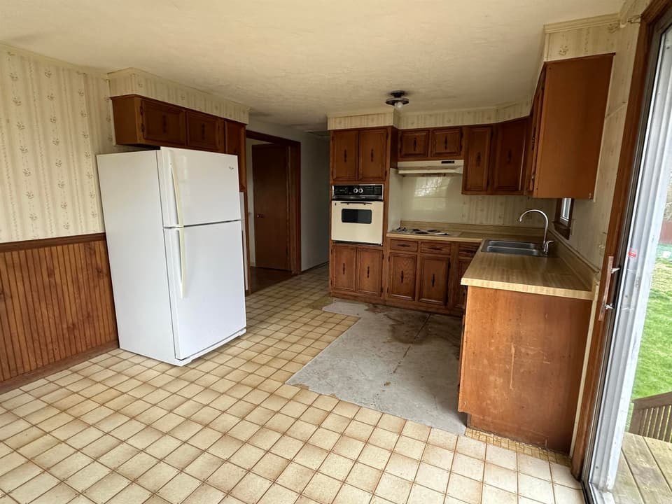 325 Mulberry Drive, photo 14 of 34