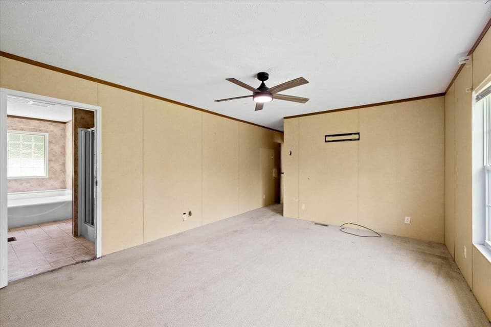 655 Peachtree Hill, photo 14 of 33