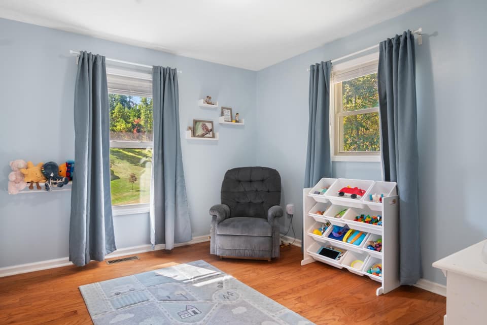 1720 Blake Drive, photo 19 of 40