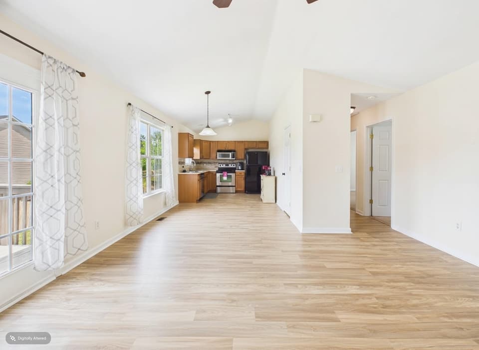 110 Aster Lane, photo 8 of 40