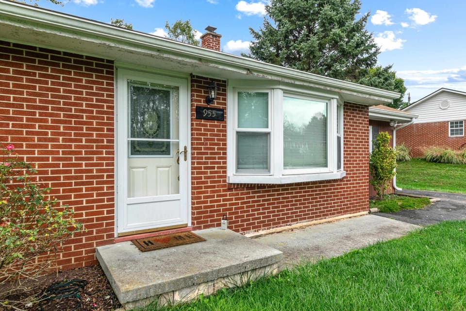955 McHenry Avenue, photo 23 of 29