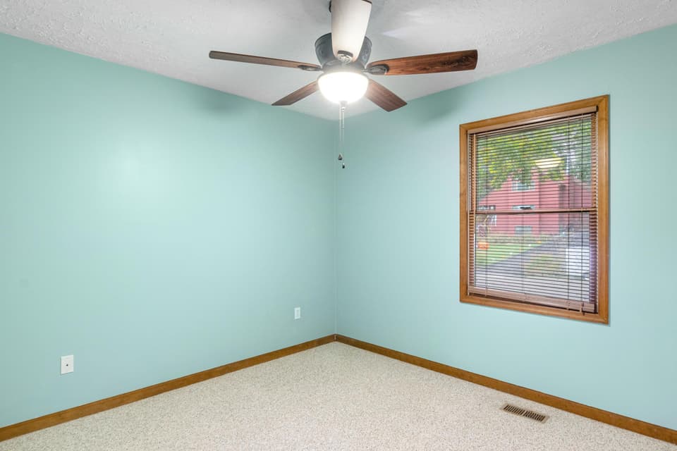 1155 Hans Meadow Road, photo 17 of 34