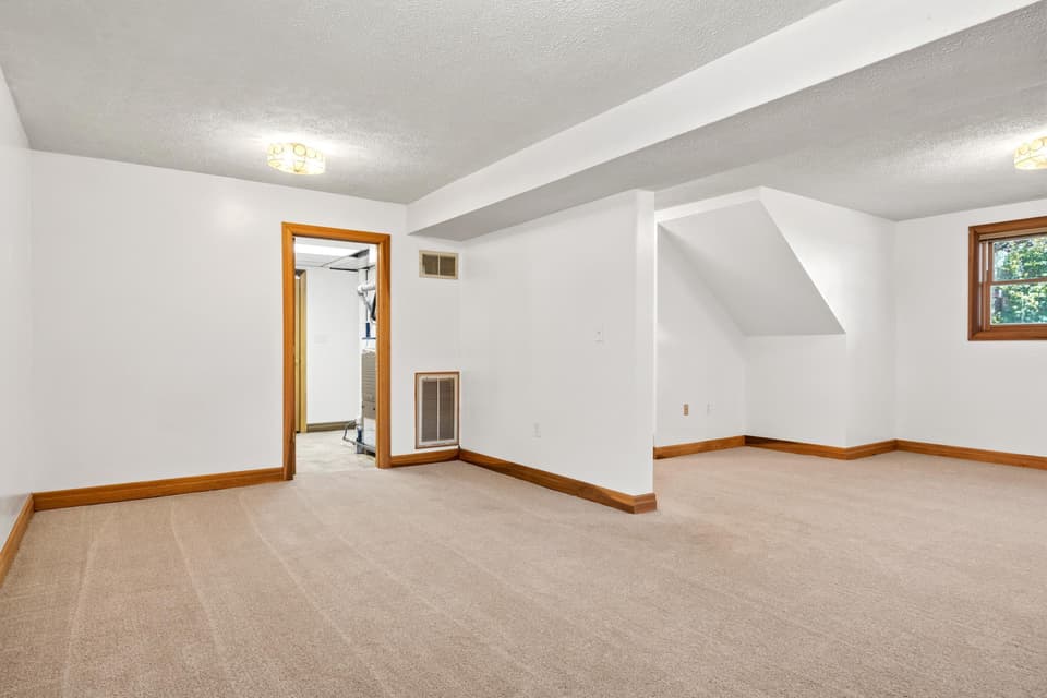 425 Independence Boulevard, photo 33 of 40