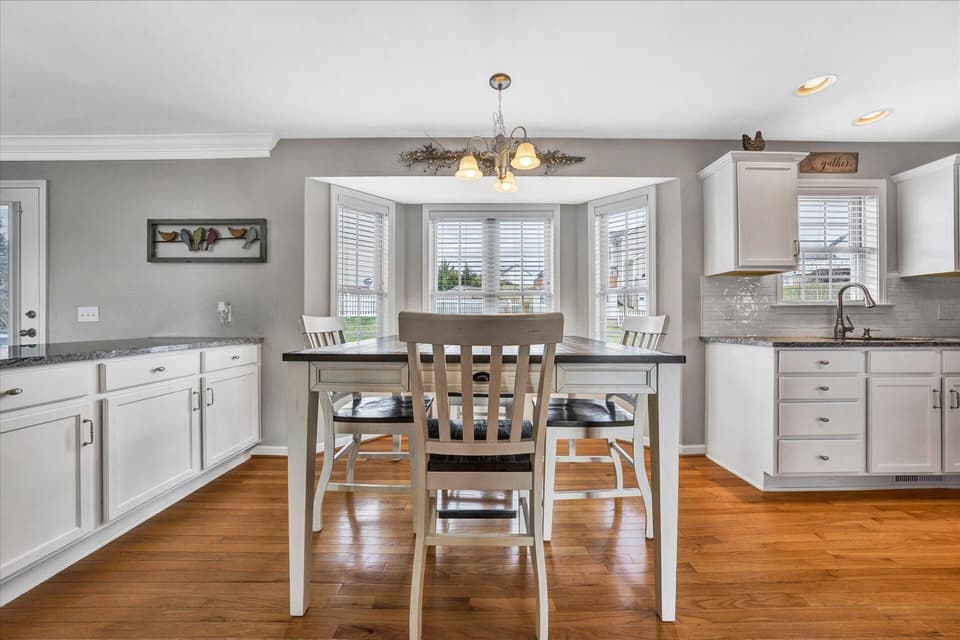 735 George Edward Via, photo 12 of 38