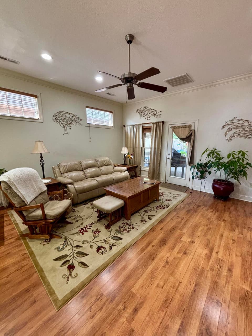 105 Alexa Ln, photo 13 of 39