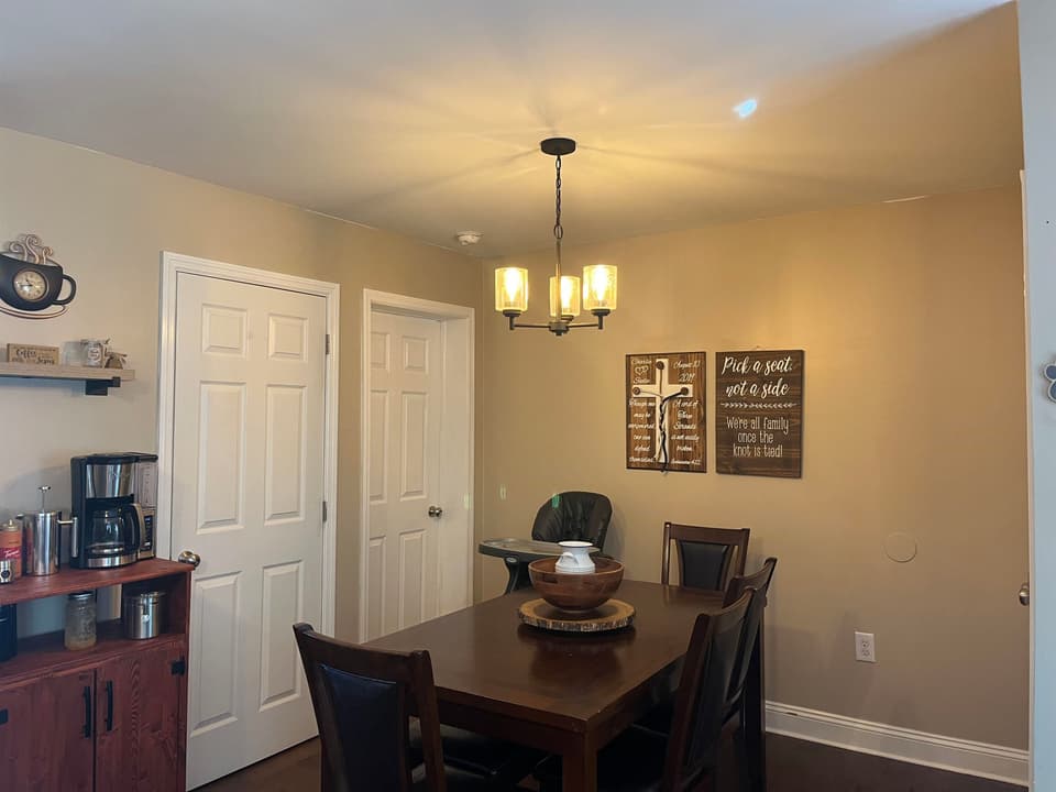 225 John Lemley Lane, photo 9 of 37