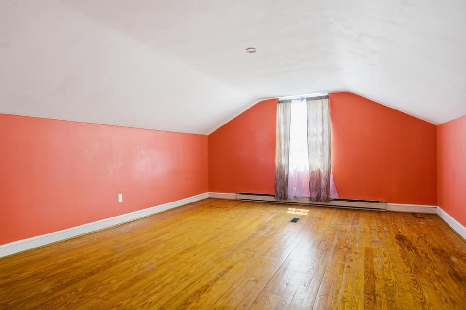 705 W Main Street, photo 29 of 40