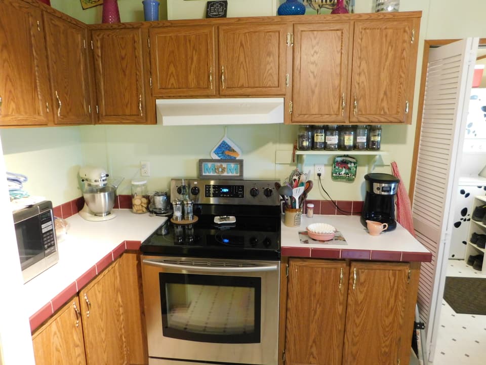 2853 Spaulding Road, photo 9 of 26