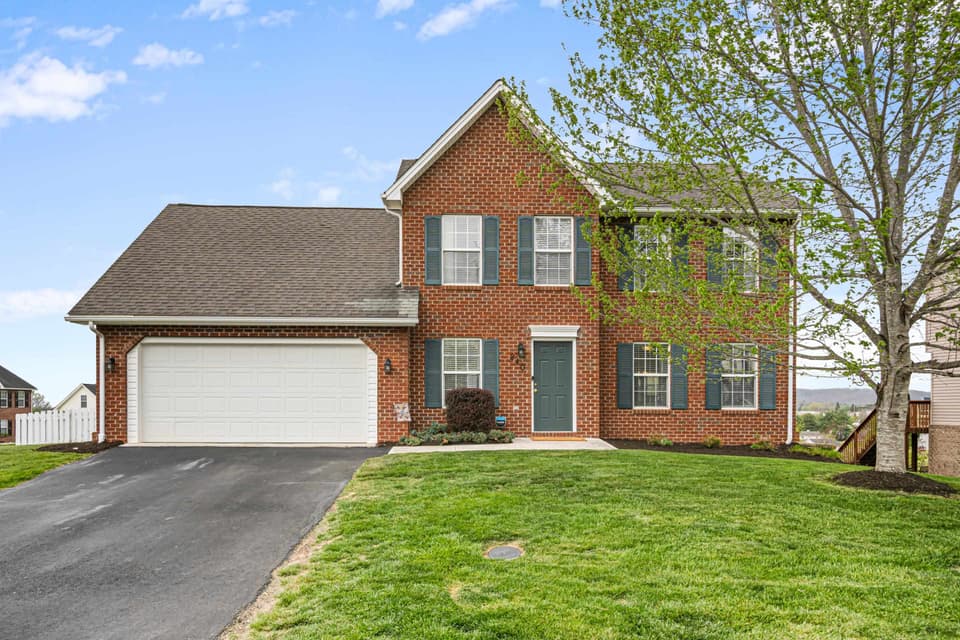 240 Windsor Drive, Christiansburg