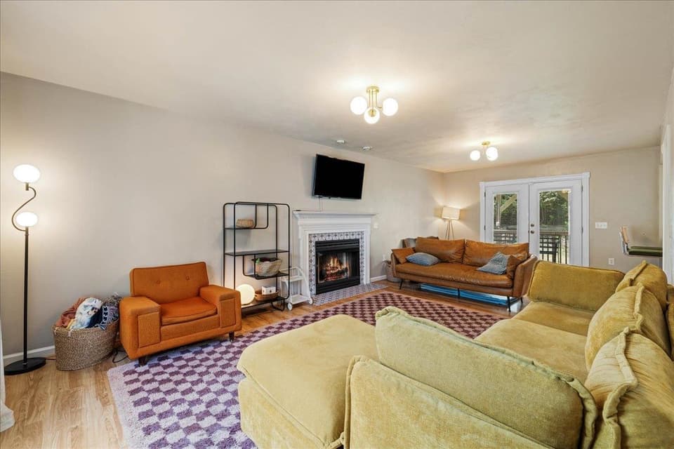745 Independence Boulevard, photo 5 of 40