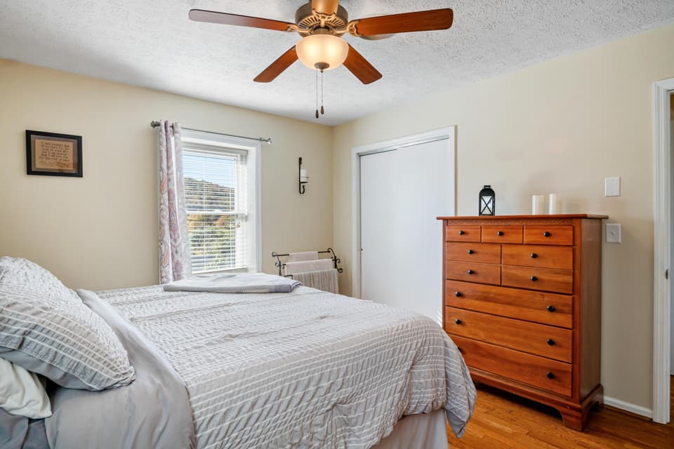 505 Willow Drive, photo 27 of 40