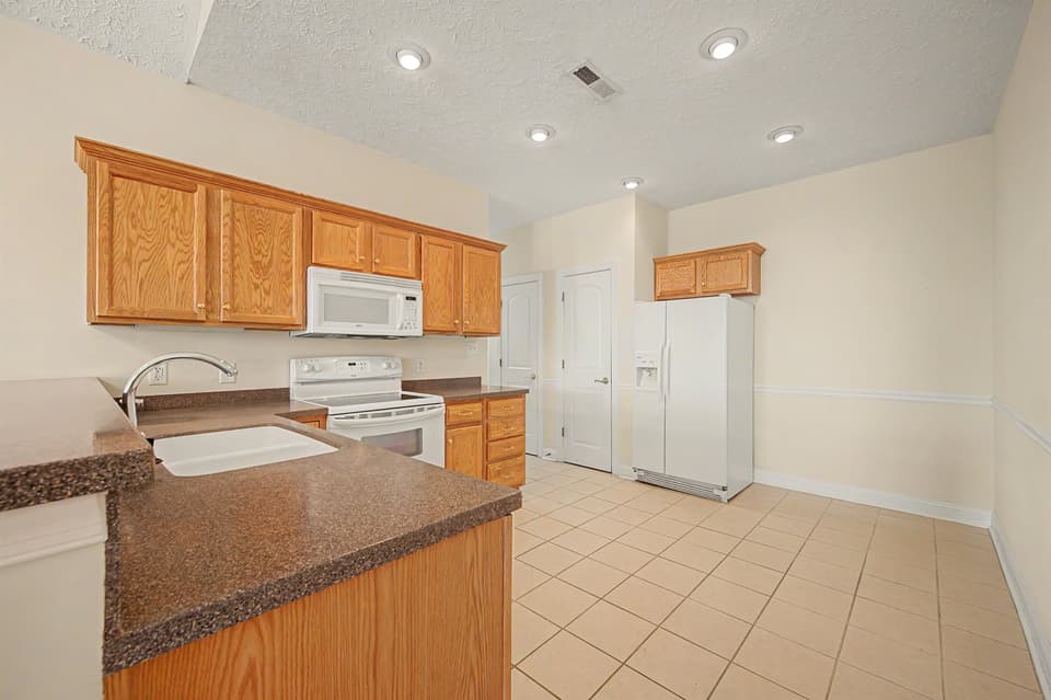 24 Patriot Way Unit 23, photo 17 of 40