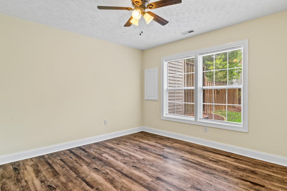 1425 Providence Boulevard, photo 31 of 40