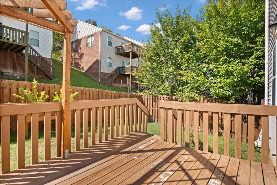510 Oak Tree Boulevard NW, photo 31 of 33