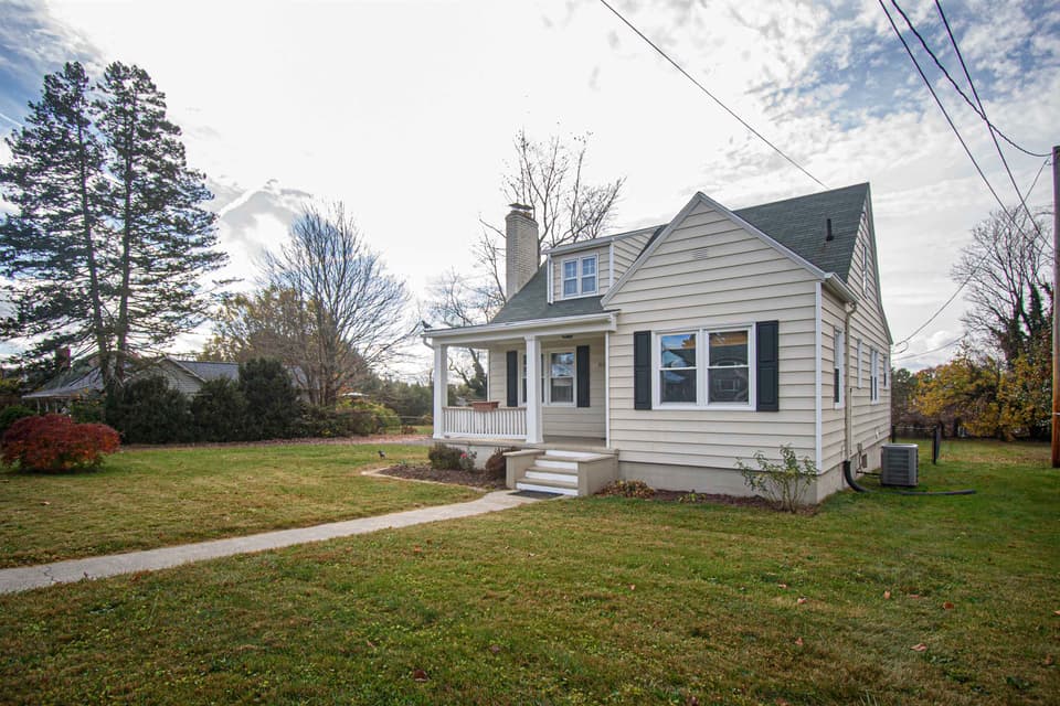 200 Hagan Street, photo 2 of 40