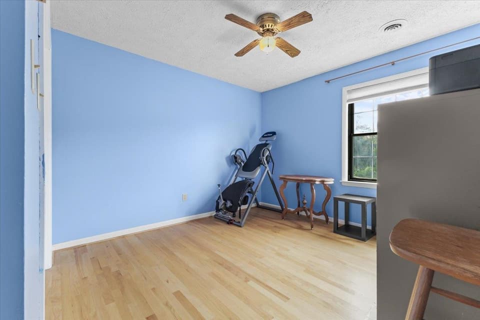 435 Mulberry Drive, photo 34 of 36
