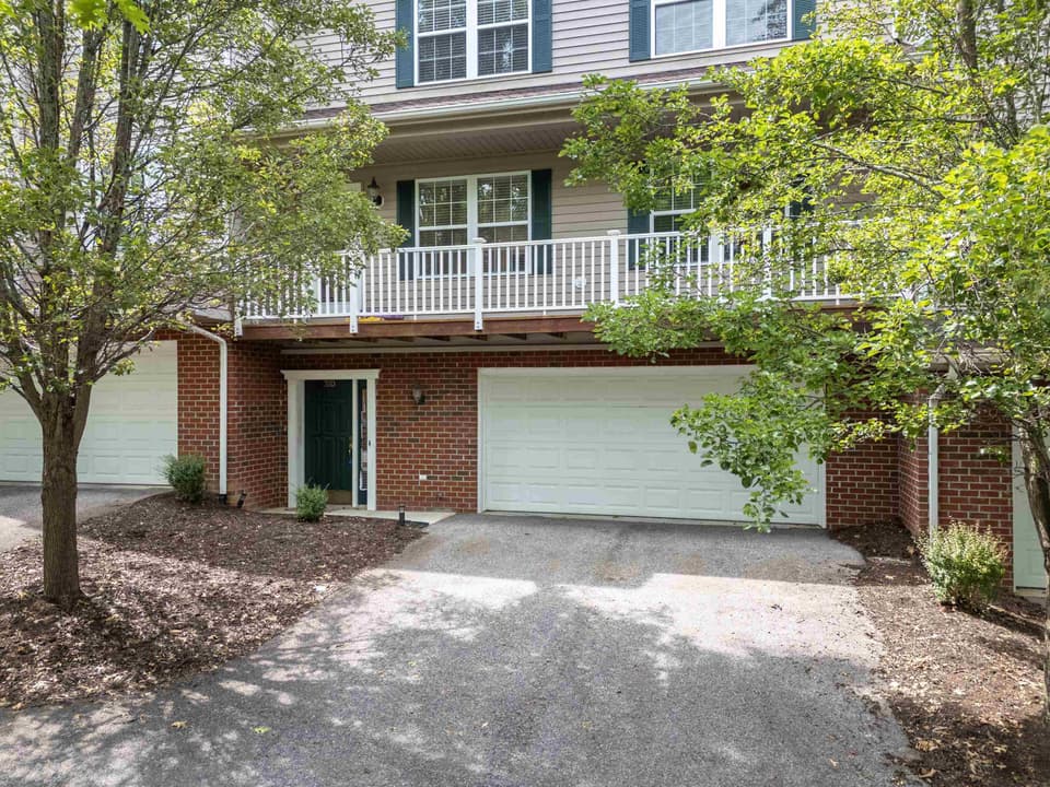 320 Tall Oak Boulevard, Christiansburg