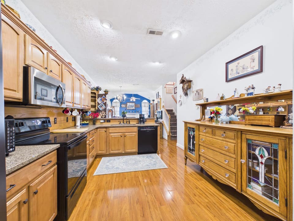 133 E Patriot Way NW Unit 172, photo 9 of 32