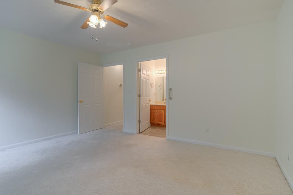110 Justin Lane, photo 18 of 27